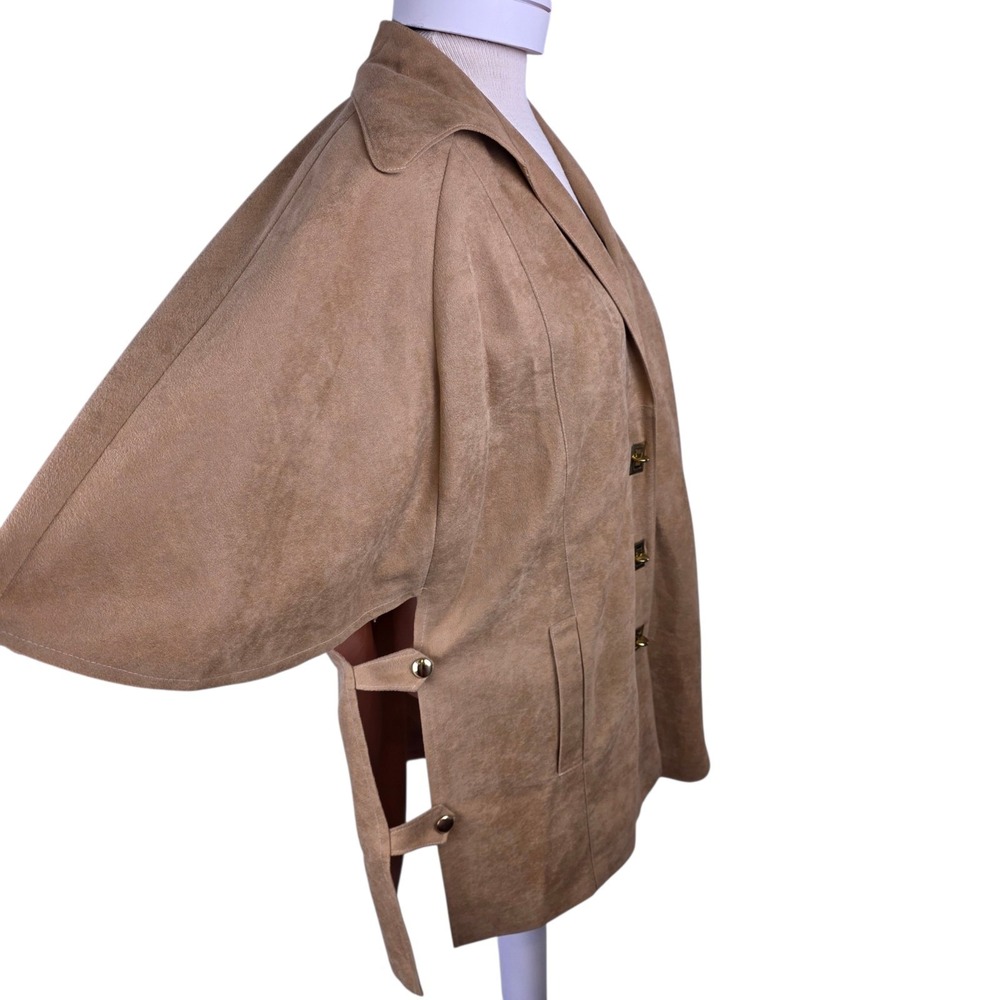 Vintage Marjone Seattle Camel‎ Cape Jacket Turnlock Button Suede Feel OSFM 70s